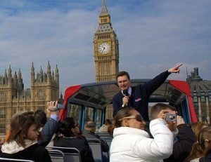 city-tour-guide